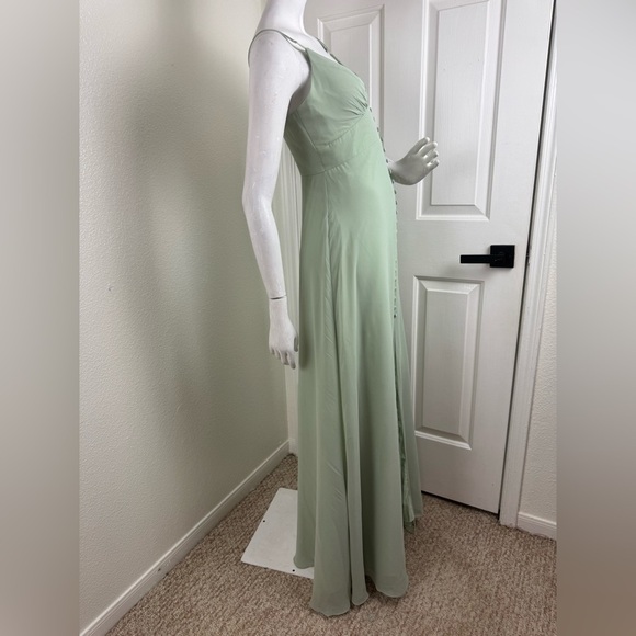 AZAZIE BECCA Agave Sheath V-Neck Chiffon Dress.  B4 - Picture 8 of 17